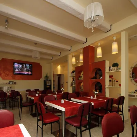 فندق مبيت وإفطار Lauda