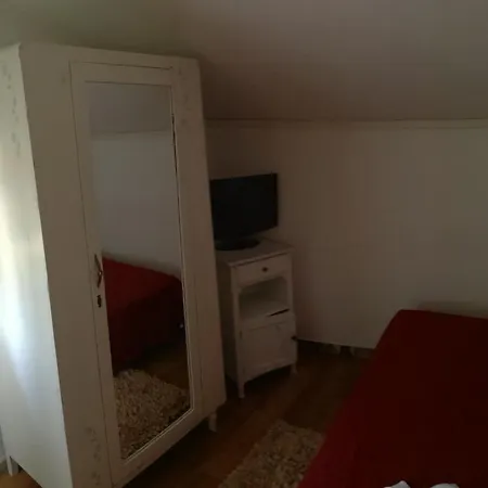 Lauda Panzió