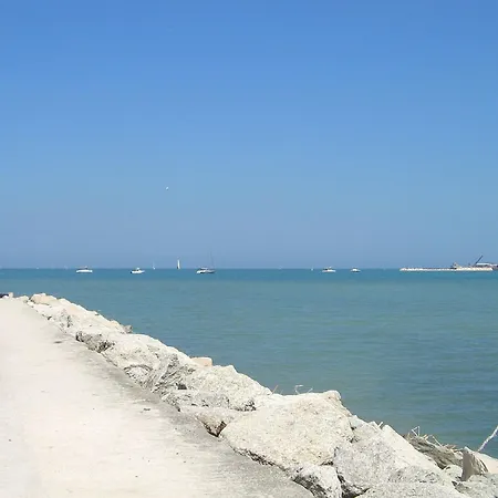 Bed & Breakfast Lauda 3*