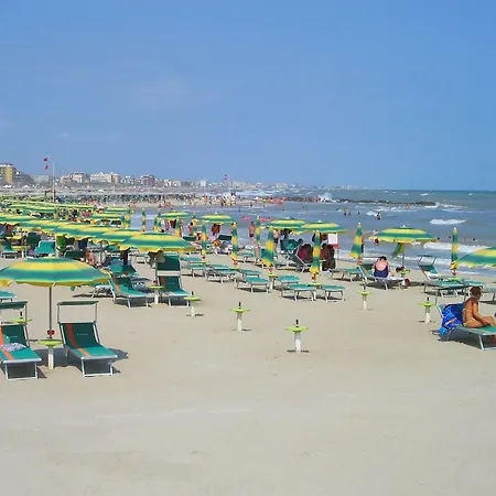 Oda ve Kahvaltı Lauda 3*