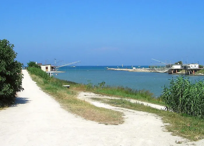 Oda ve Kahvaltı Lauda