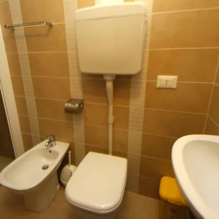 Lauda Nocleg ze śniadaniem Rimini